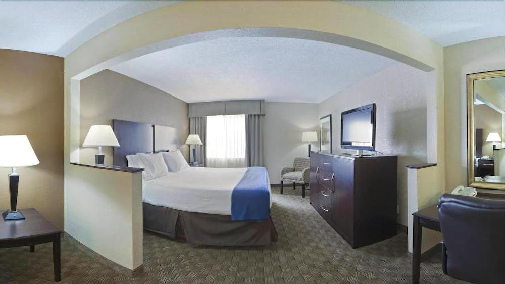 Holiday Inn Express Tuscola Eksteriør bilde