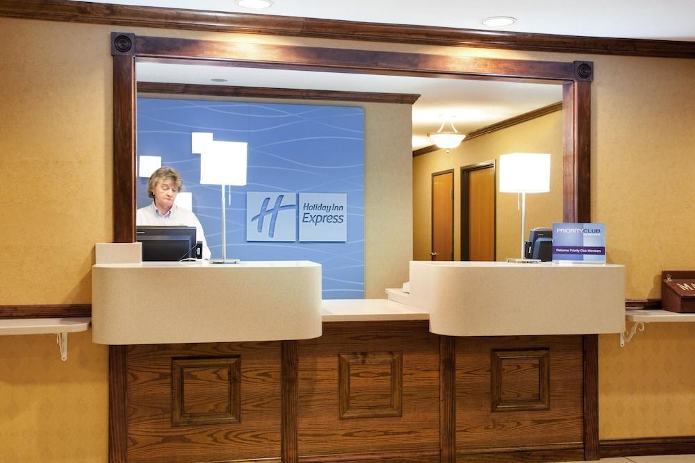 Holiday Inn Express Tuscola Eksteriør bilde