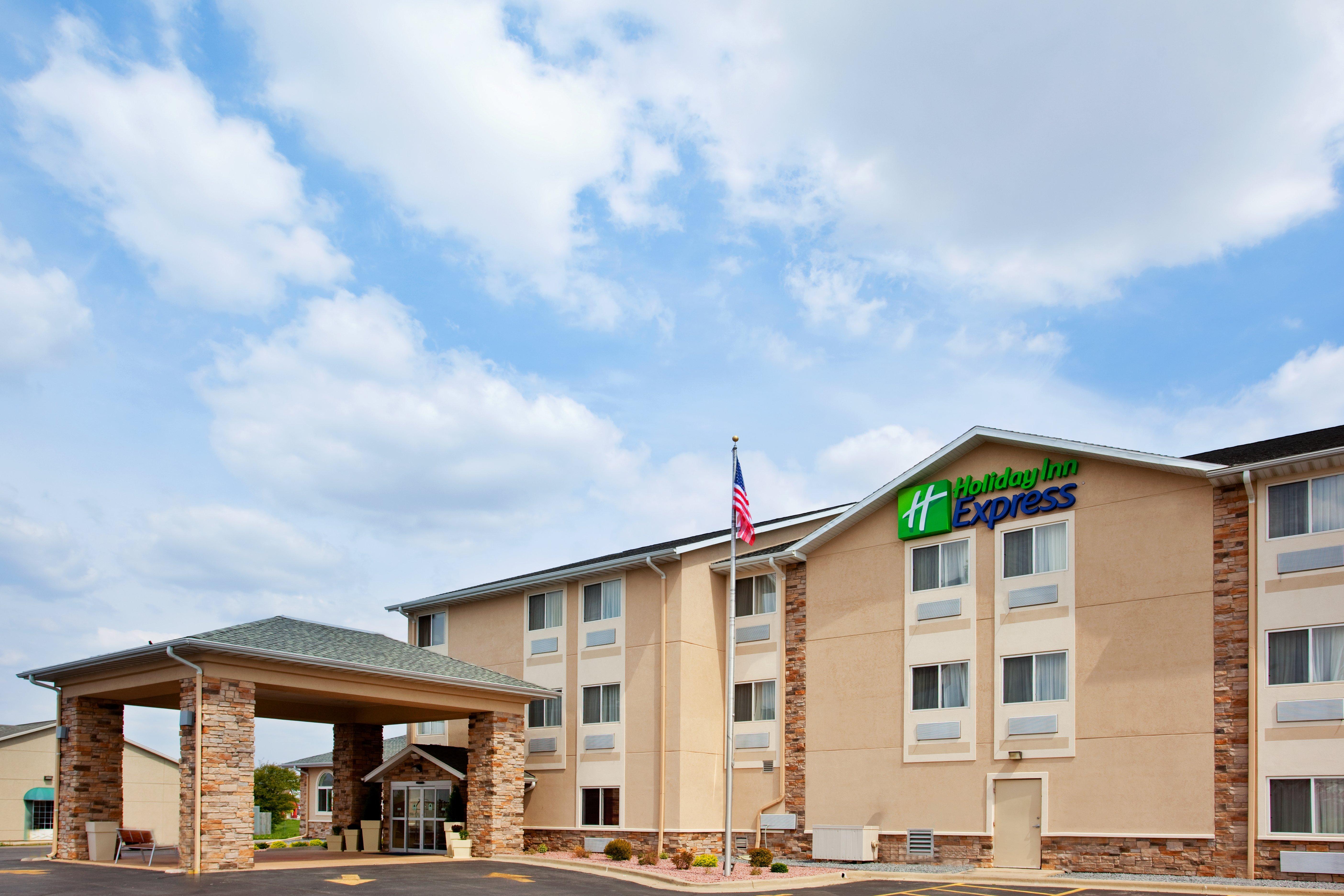 Holiday Inn Express Tuscola Eksteriør bilde