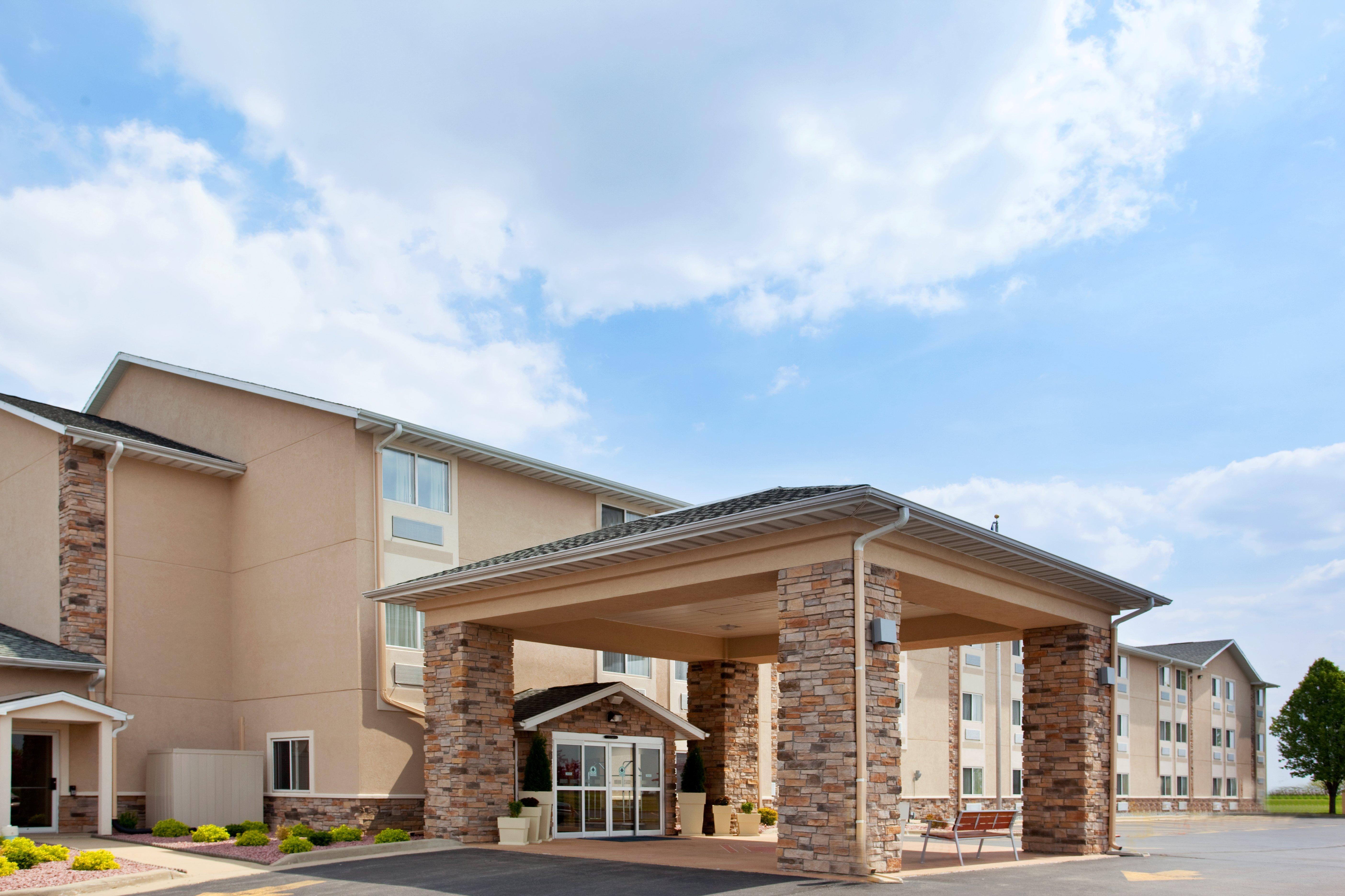 Holiday Inn Express Tuscola Eksteriør bilde