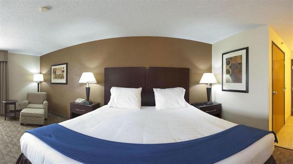 Holiday Inn Express Tuscola Eksteriør bilde